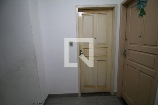 Fachada de apartamento para alugar com 1 quarto, 63m² em Brás de Pina, Rio de Janeiro