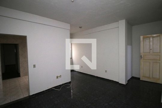 Apartamento para alugar com 1 quarto, 63m² em Brás de Pina, Rio de Janeiro