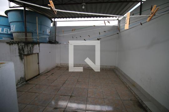 Área de Serviço de apartamento para alugar com 1 quarto, 63m² em Brás de Pina, Rio de Janeiro