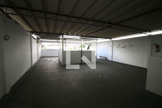 Terraço de apartamento para alugar com 1 quarto, 63m² em Brás de Pina, Rio de Janeiro