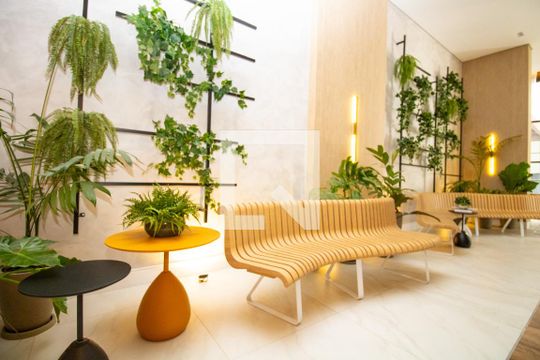 Área comum- hall de entrada de kitnet/studio à venda com 1 quarto, 25m² em Vila Olímpia, São Paulo