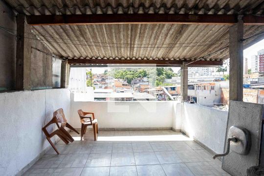 Varanda de casa para alugar com 1 quarto, 54m² em Campanário, Diadema