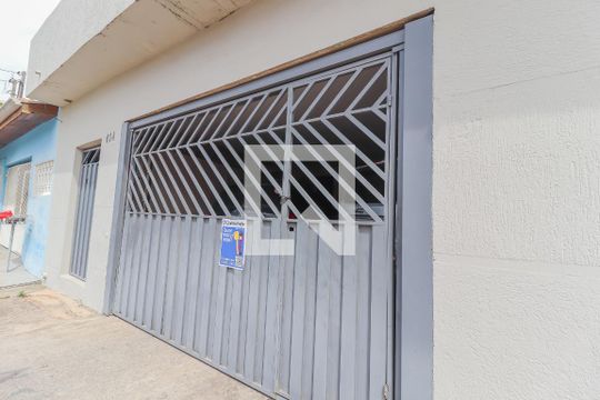 Fachada de casa à venda com 3 quartos, 230m² em Jardim Novo Horizonte, Jundiaí