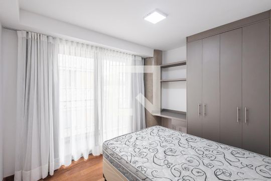 Quarto 1 de apartamento para alugar com 2 quartos, 55m² em Pinheiros, São Paulo