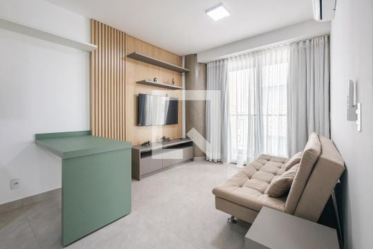 Sala de apartamento para alugar com 2 quartos, 55m² em Pinheiros, São Paulo
