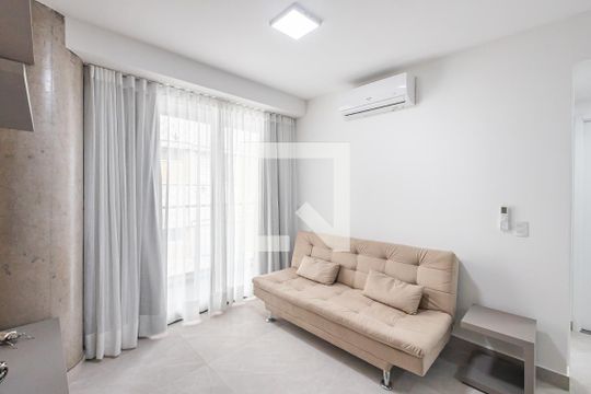 Sala de apartamento para alugar com 2 quartos, 55m² em Pinheiros, São Paulo
