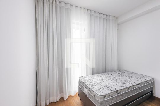 Quarto 2 de apartamento para alugar com 2 quartos, 55m² em Pinheiros, São Paulo
