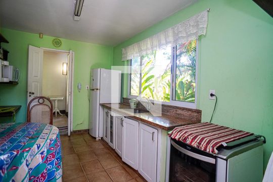 Cozinha de casa para alugar com 3 quartos, 250m² em Vila Progresso, Niterói