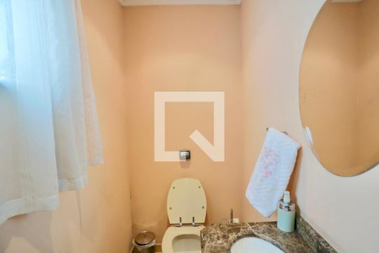 Lavabo de casa à venda com 6 quartos, 300m² em Vila Prudente, São Paulo