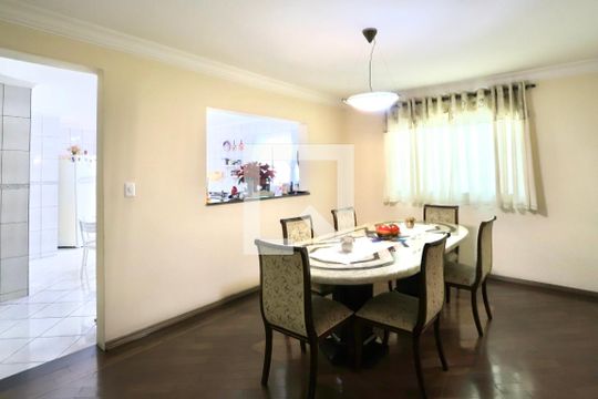 Sala de Jantar de casa à venda com 6 quartos, 300m² em Vila Prudente, São Paulo