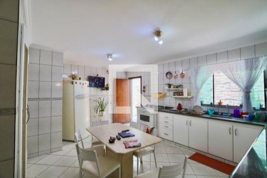 Cozinha de casa à venda com 6 quartos, 300m² em Vila Prudente, São Paulo