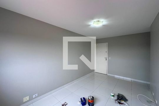 Sala de apartamento à venda com 2 quartos, 52m² em Vila Alexandria, São Paulo