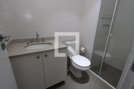 Banheiro de apartamento à venda com 2 quartos, 59m² em Vila Prudente, São Paulo