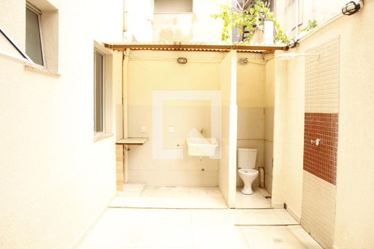 Área de Serviço de apartamento à venda com 2 quartos, 71m² em Chácara Contagem, Contagem