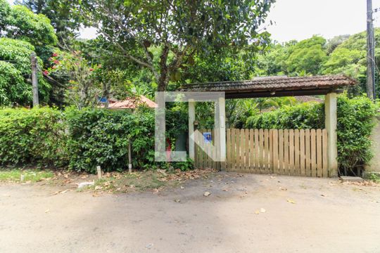 Fachada de casa à venda com 3 quartos, 183m² em Recreio dos Bandeirantes , Rio de Janeiro
