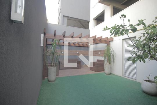Área externa de apartamento à venda com 1 quarto, 52m² em Centro, Canoas