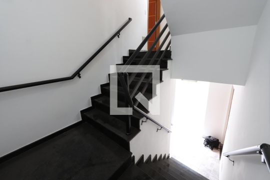 Escada de apartamento à venda com 2 quartos, 45m² em Vila Formosa, São Paulo