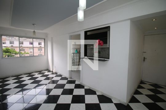 Apartamento para alugar com 2 quartos, 55m² em Olaria, Rio de Janeiro