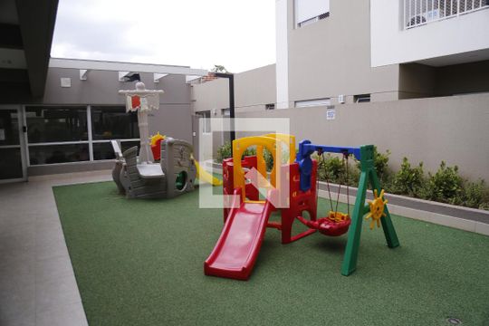 Playground de apartamento para alugar com 2 quartos, 75m² em Piqueri, São Paulo