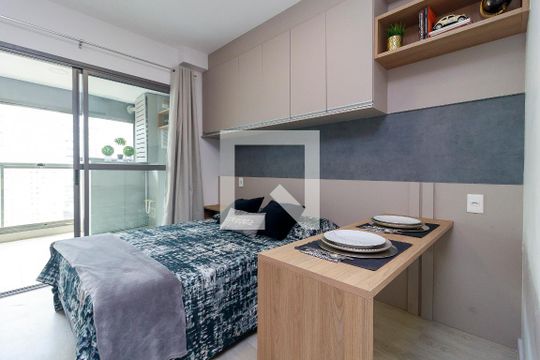 Studio de kitnet/studio para alugar com 0 quarto, 29m² em Santo Amaro, São Paulo