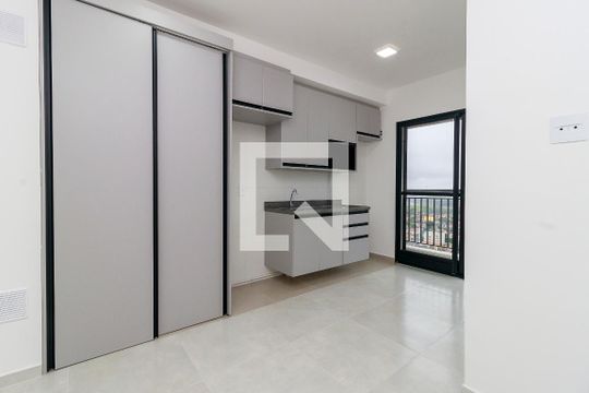 Apartamento à venda com 2 quartos, 38m² em Veleiros, São Paulo