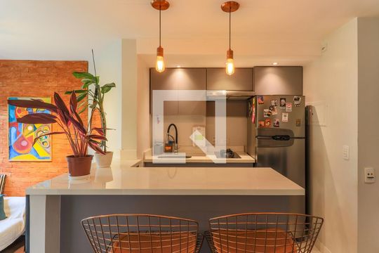 Cozinha de apartamento à venda com 1 quarto, 50m² em Cidade Monções, São Paulo