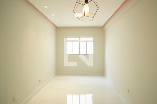 Sala de apartamento à venda com 2 quartos, 108m² em Nova Gerty, São Caetano do Sul