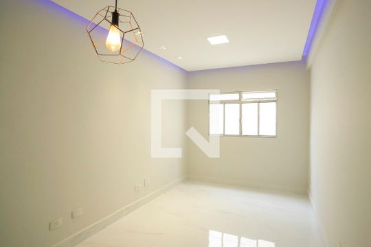 Sala de apartamento à venda com 2 quartos, 108m² em Nova Gerty, São Caetano do Sul