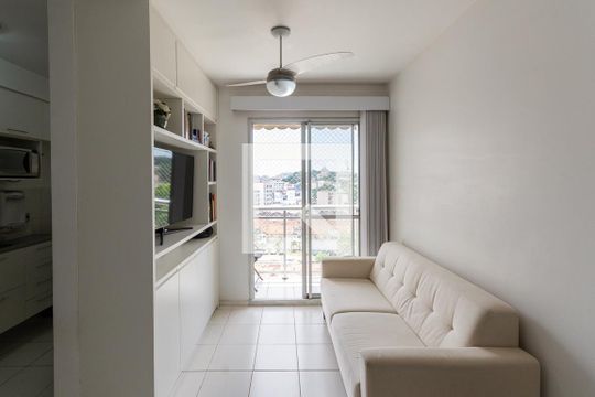 Sala de apartamento à venda com 2 quartos, 50m² em São Cristóvão, Rio de Janeiro