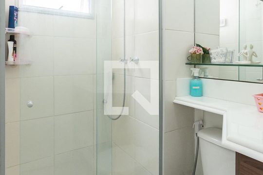 Banheiro de apartamento à venda com 2 quartos, 50m² em São Cristóvão, Rio de Janeiro