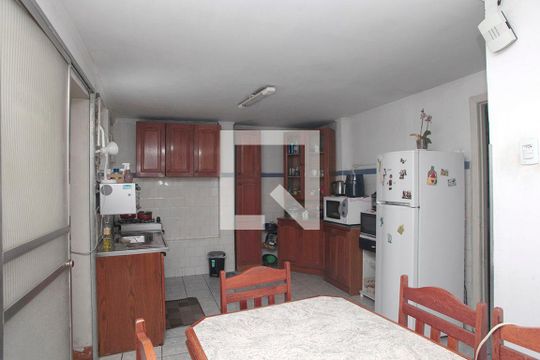Cozinha de apartamento à venda com 4 quartos, 128m² em Centro Histórico, Porto Alegre