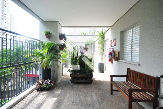 Área de Descanso de apartamento à venda com 3 quartos, 61m² em Vila Andrade, São Paulo