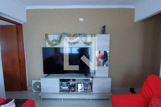 Sala de casa à venda com 3 quartos, 144m² em Vila Ester, Guarulhos