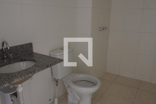 Banheiro de apartamento à venda com 3 quartos, 55m² em Jardim Carlos Gomes, Jundiaí