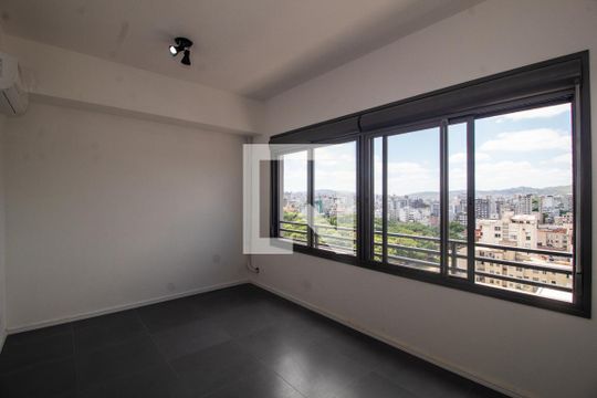 Apartamento à venda com 1 quarto, 28m² em Centro Histórico, Porto Alegre