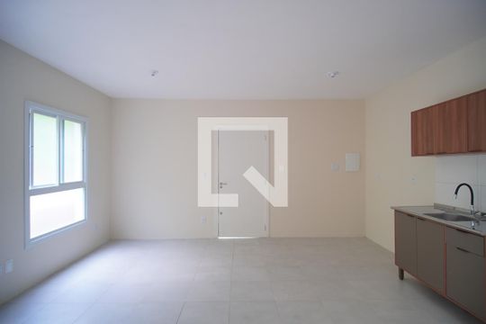 Sala/Quarto de kitnet/studio para alugar com 1 quarto, 30m² em Rio Branco, Novo Hamburgo