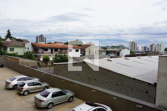 Vista / Sala de apartamento à venda com 2 quartos, 47m² em Primavera, Novo Hamburgo