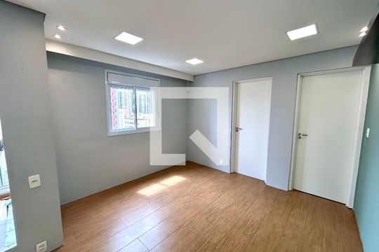 Sala de apartamento à venda com 1 quarto, 66m² em Jardim Flor da Montanha, Guarulhos