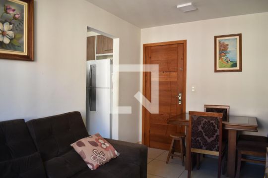 Sala de apartamento para alugar com 2 quartos, 58m² em Boa Vista, Curitiba