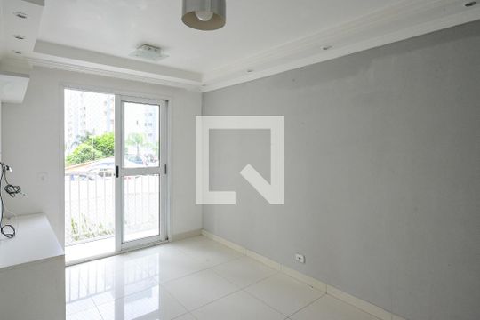 Sala de apartamento para alugar com 2 quartos, 47m² em Taboão, São Paulo