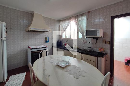 Cozinha de casa para alugar com 4 quartos, 255m² em Vila Nova Sao Jose, Campinas