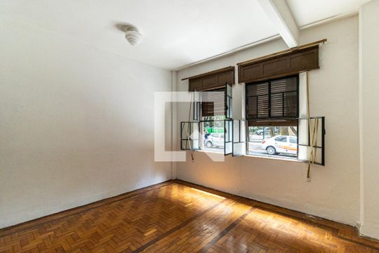 Quarto de apartamento à venda com 1 quarto, 65m² em Vila Buarque, São Paulo