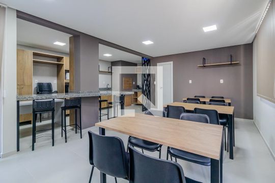 Área comum de apartamento para alugar com 1 quarto, 50m² em Bom Jesus, Porto Alegre