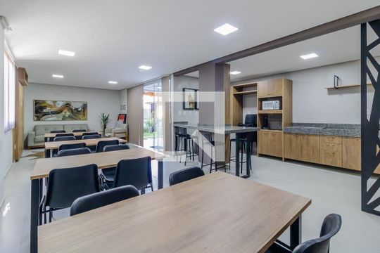 Área comum de apartamento para alugar com 1 quarto, 50m² em Bom Jesus, Porto Alegre