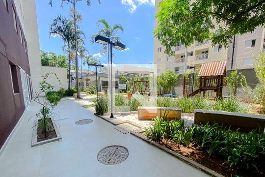 Área comum de apartamento para alugar com 1 quarto, 30m² em Cambuci, São Paulo