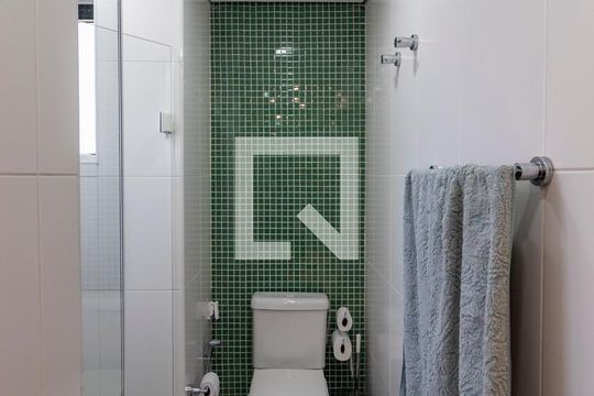 Banheiro Social de apartamento à venda com 3 quartos, 110m² em Indianópolis, São Paulo