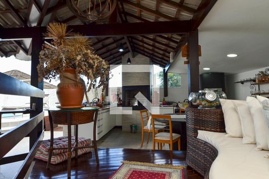 Varanda gourmet de casa de condomínio à venda com 5 quartos, 450m² em Vargem Pequena, Rio de Janeiro