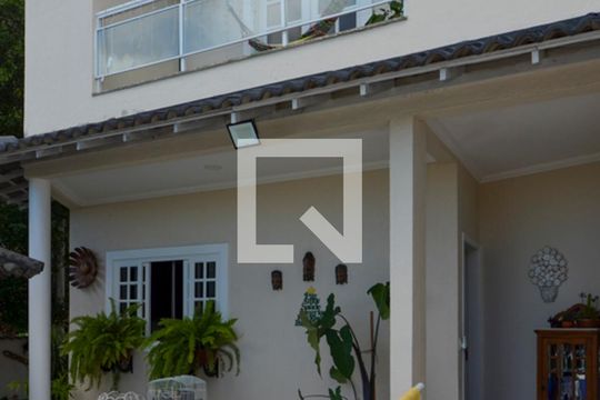 Área externa de casa de condomínio à venda com 5 quartos, 450m² em Vargem Pequena, Rio de Janeiro
