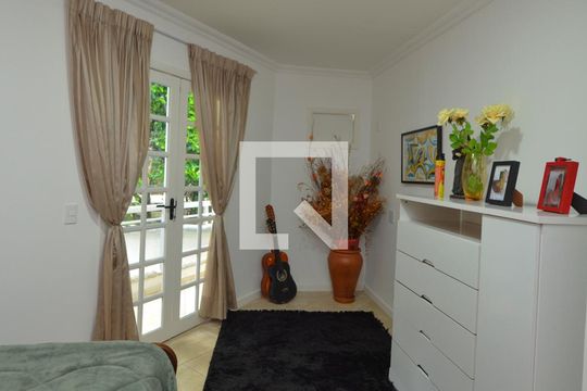 Quarto 1 de casa de condomínio à venda com 5 quartos, 450m² em Vargem Pequena, Rio de Janeiro