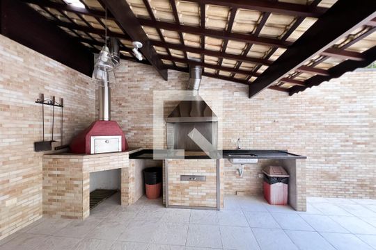 Churrasqueira de apartamento à venda com 2 quartos, 61m² em Vila Olímpia, São Paulo